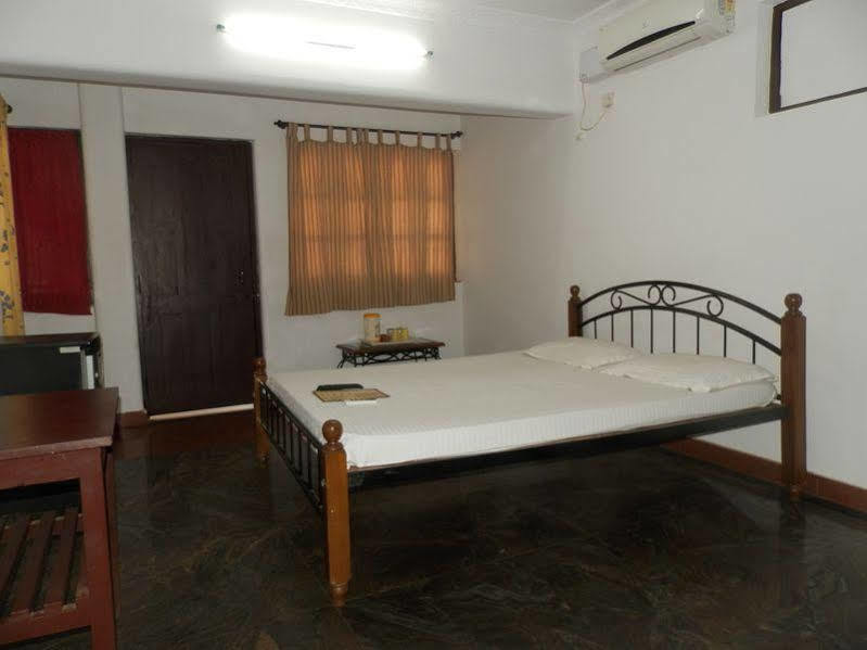Hotel Germany Calangute Luaran gambar